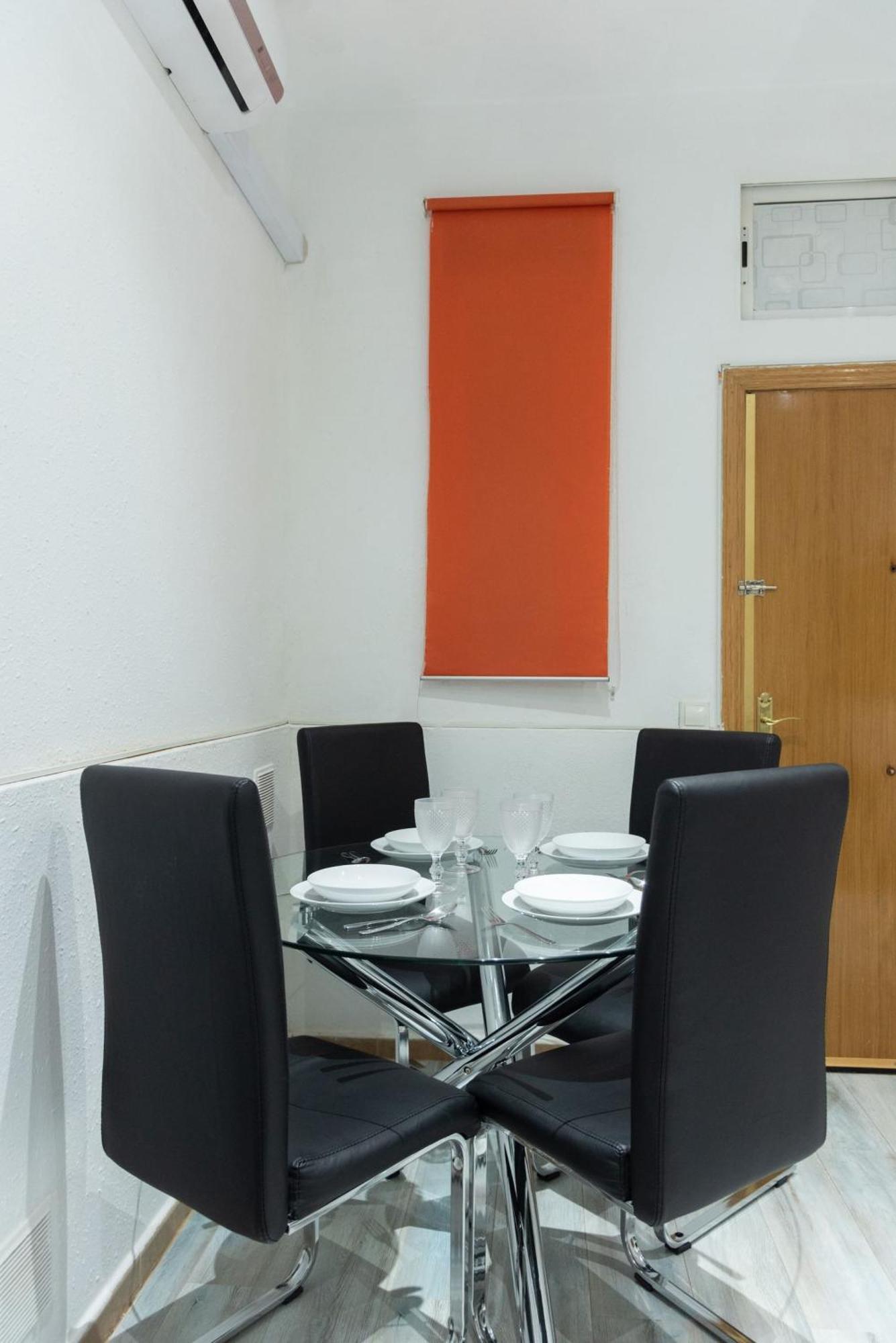 Apartamentos Day Madrid Luna Centro Gran Via Sol Malasana ภายนอก รูปภาพ
